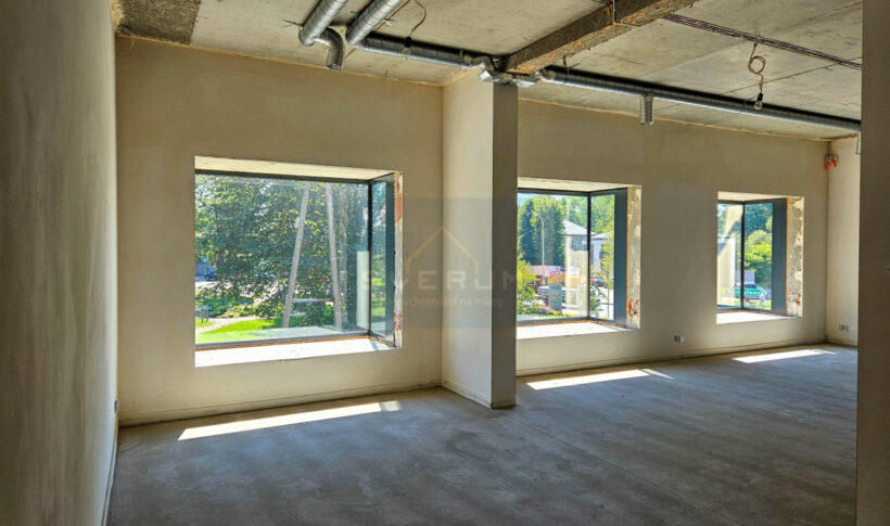 Lokal komercyjny na Sprzedaż, 538.00m2, Żarki - 3