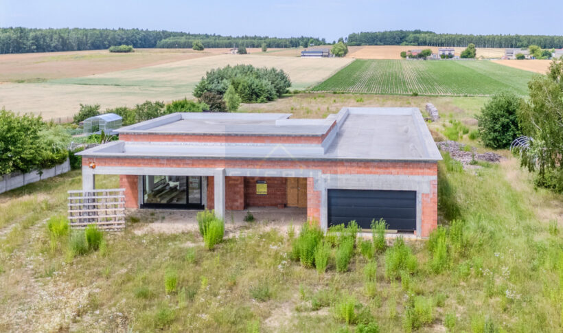 Dom na Sprzedaż, 300.36m2, Łobodno - 7