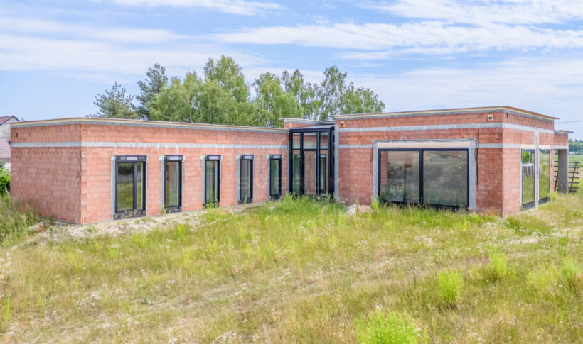 Dom na Sprzedaż, 300.36m2, Łobodno - 5