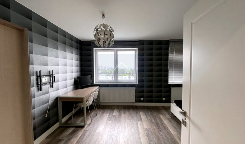 Mieszkanie na Sprzedaż, 117.50m2, Częstochowa-Parkitka - 1