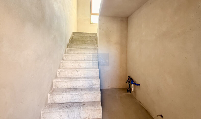 Mieszkanie na Sprzedaż, 79.36m2, Częstochowa-Stradom - 2