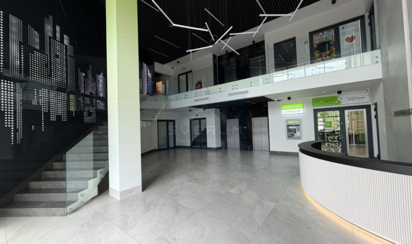 Lokal komercyjny na Wynajem, 10.00m2, Częstochowa-Parkitka - 4