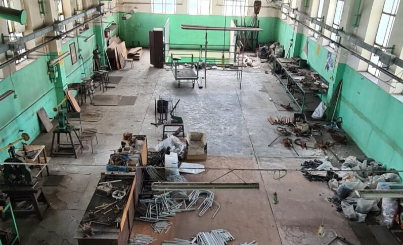 Lokal komercyjny na Sprzedaż, 827.50m2, Częstochowa-Stradom - 3