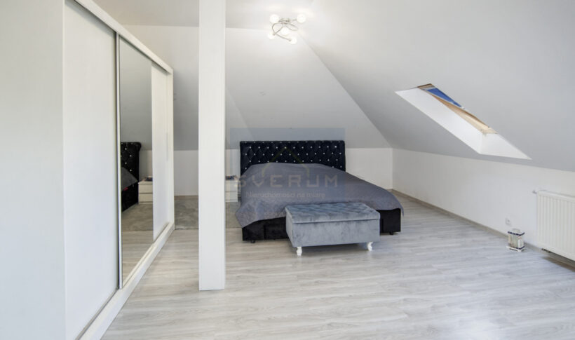 Dom na Sprzedaż, 310.00m2, Żarki - 38