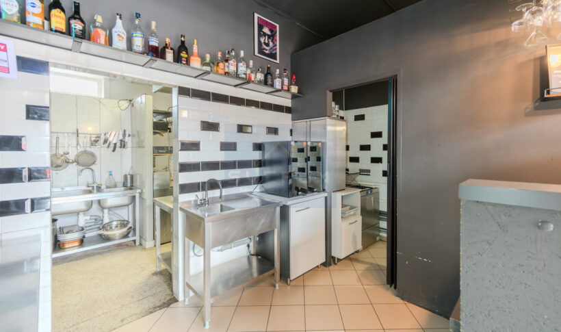 Lokal komercyjny na Sprzedaż, 100.00m2, Częstochowa-Tysiąclecie - 14